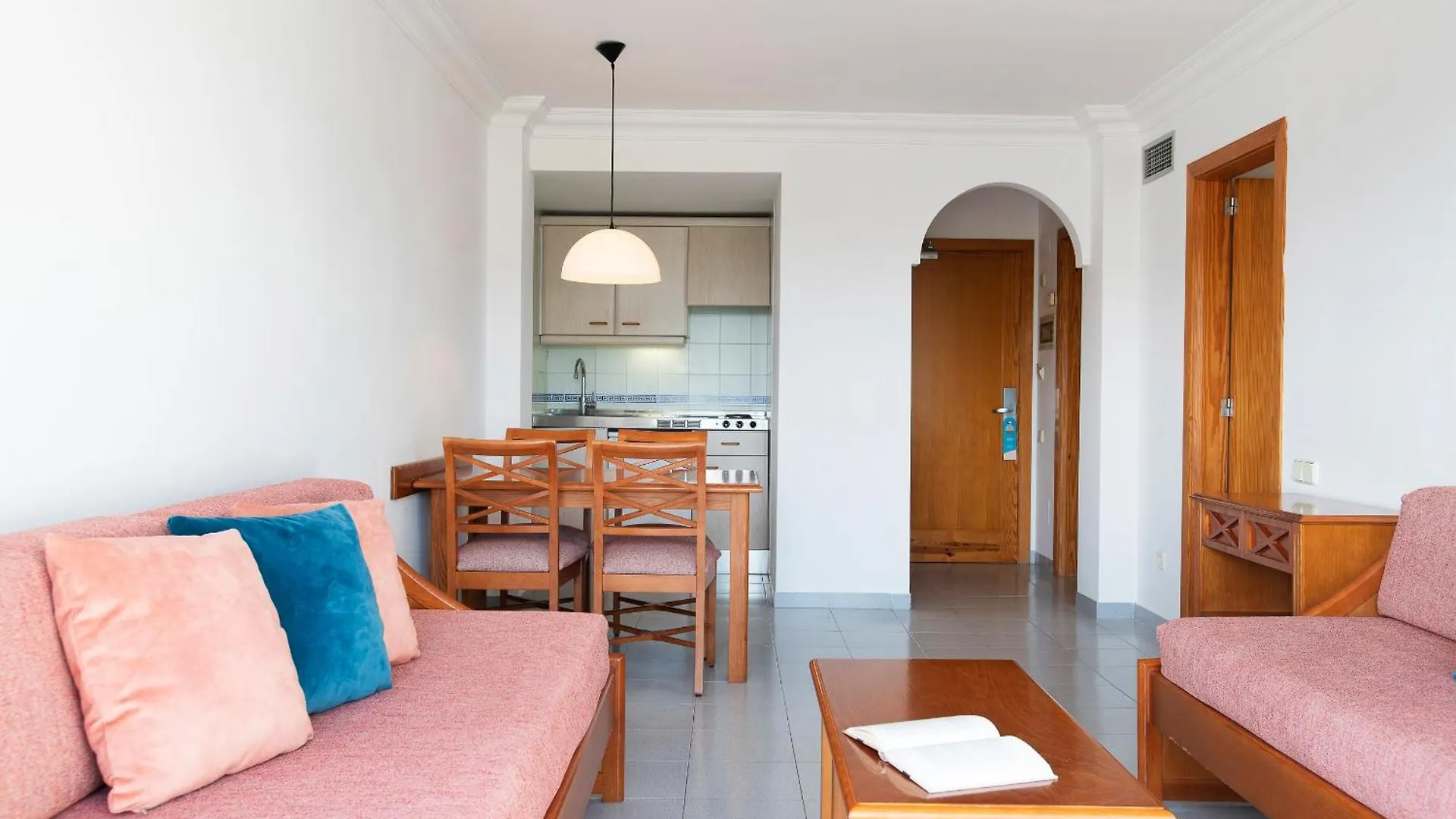 Inturotel Esmeralda Garden Cala D´Or 3*,