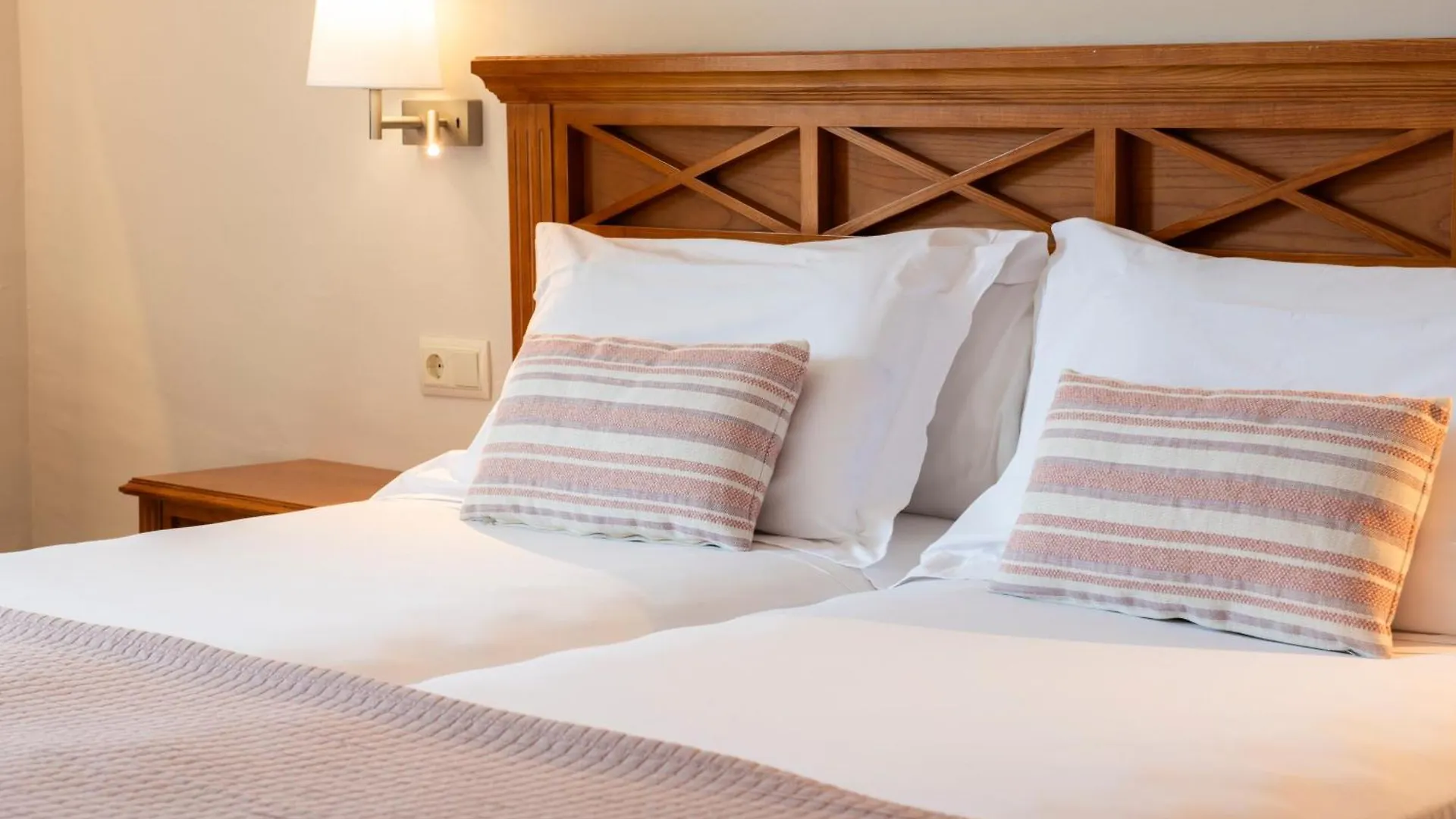Inturotel Esmeralda Garden Cala D´Or Ξενοδοχείο με διαμερίσματα